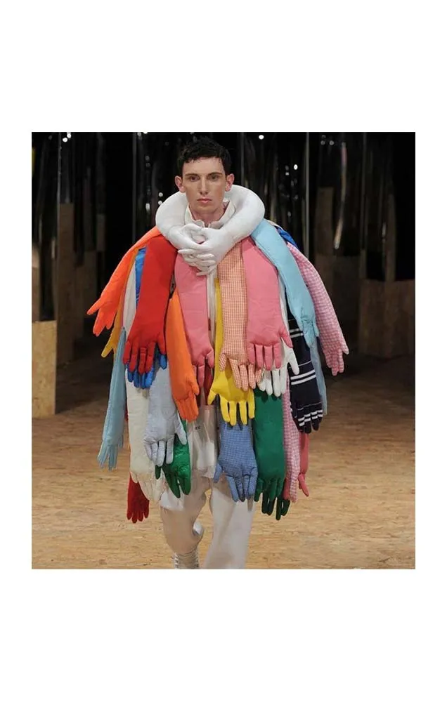 gloves fashion meme